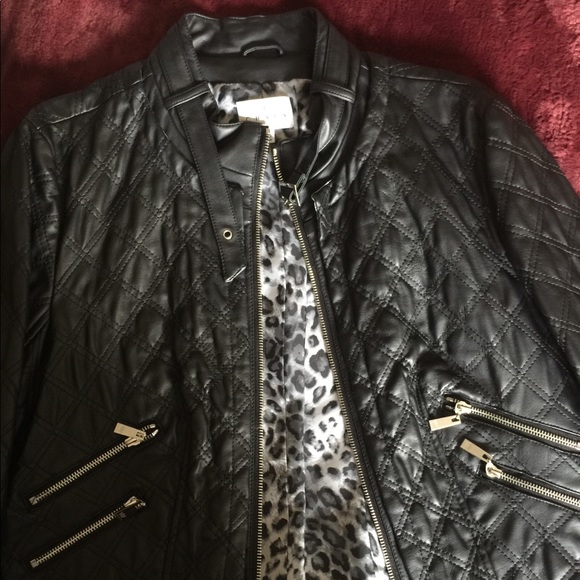 Chaus jacket - Picture 2 of 8